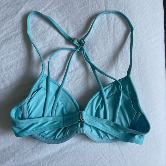 La Vie En Rose Bikini Top - Picture 2 of 3